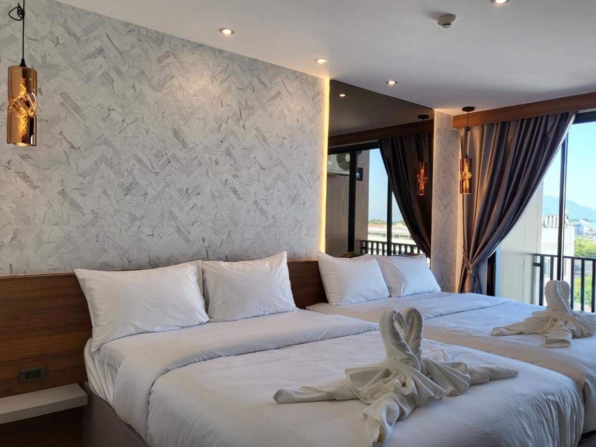 S3 Huahin Hotel Екстер'єр фото